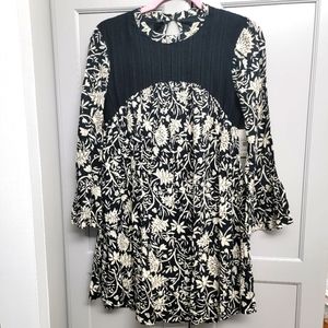 Volcom Black Floral Sleeves Small Dress Surf NWT